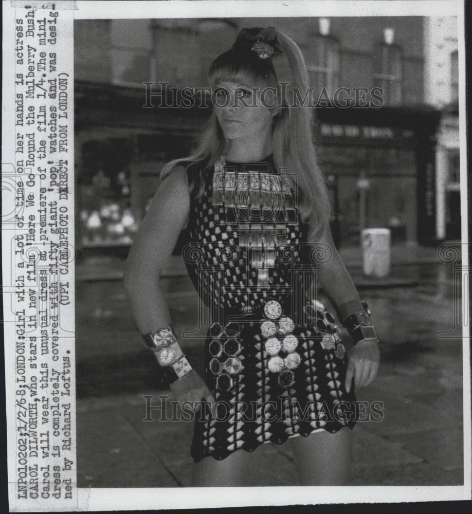 1968 Press Photo Actress Carol Dilworth Stars in "Here  We Go Round the Mulberry - Historic Images