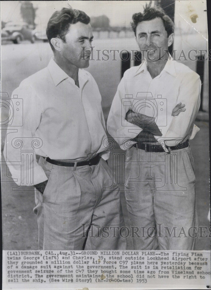 1953 Press Photo Charles and George Finn Ground a US Airforce Plane - Historic Images