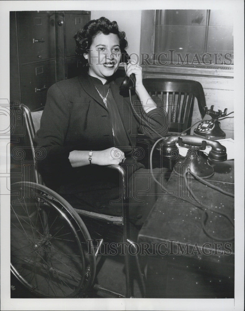 1951 Press Photo Heroine who did not bow her head adversity Edith L. Fisch now - Historic Images