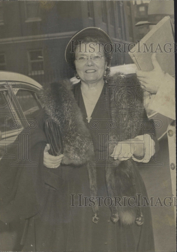 1953 Press Photo Mrs Rose Fioravanti Alienation of Affections Suit - Historic Images