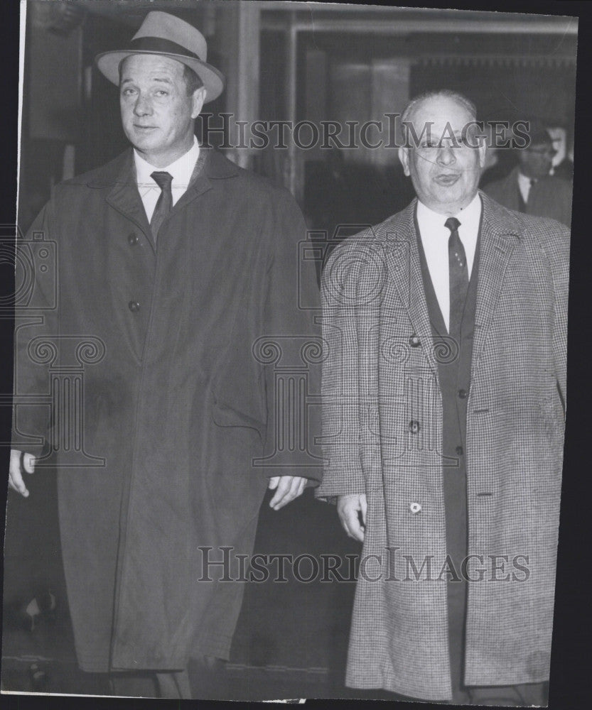 1962 Press Photo Thomas M. Larkin One of 9 MTA Car Men Facing Contempt Charges - Historic Images