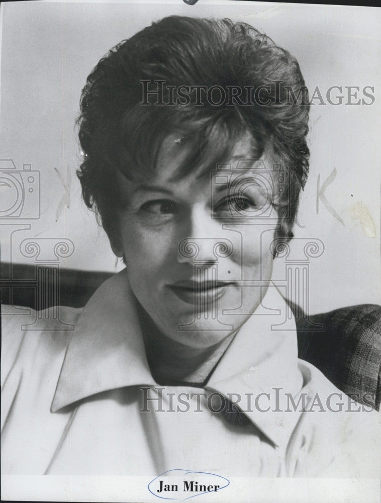 1966 Press Photo Actress Jan Miner of Hilltop House Fame on CBS - Historic Images