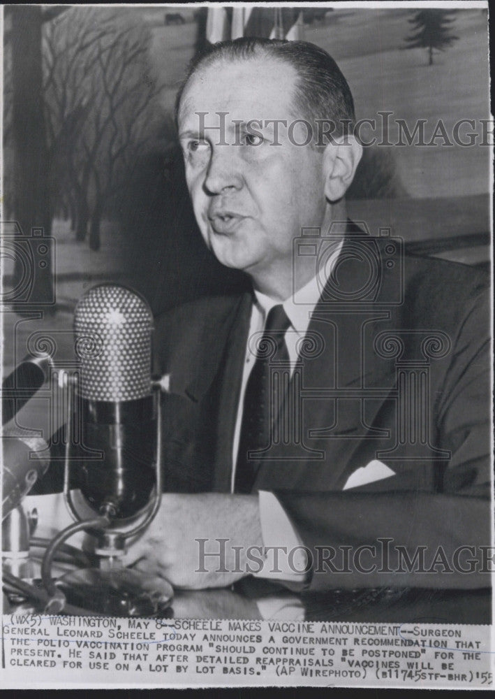 1955 Press Photo Surgeon General Leonard Scheele - Historic Images