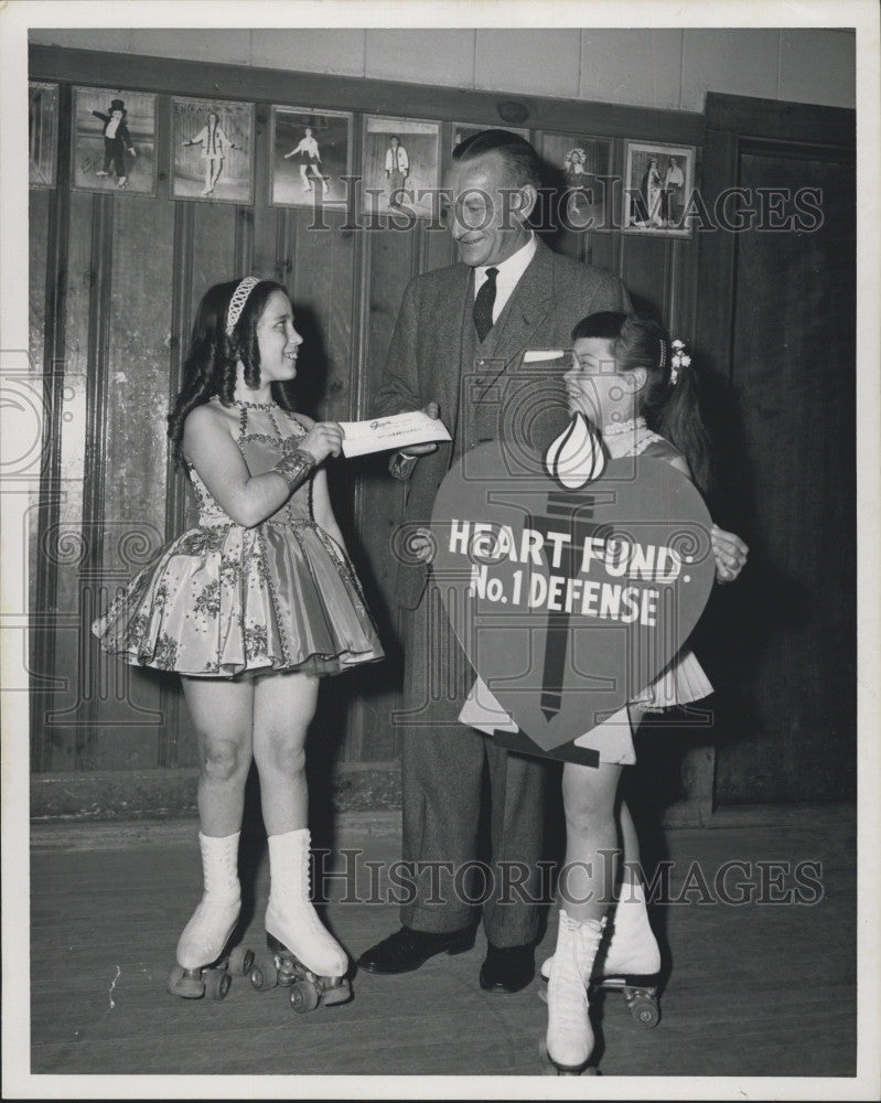 1960 Press Photo Oliver H. Scharnberg, Donna Rigoli, Renee Lanza - Historic Images