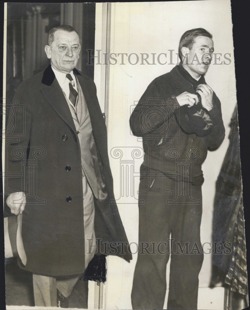 1938 Press Photo Attorney William R. Scharton - Historic Images