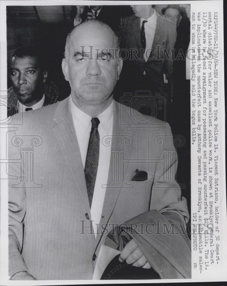 1964 Press Photo New York Police Lt. Vincent Satriano - Historic Images