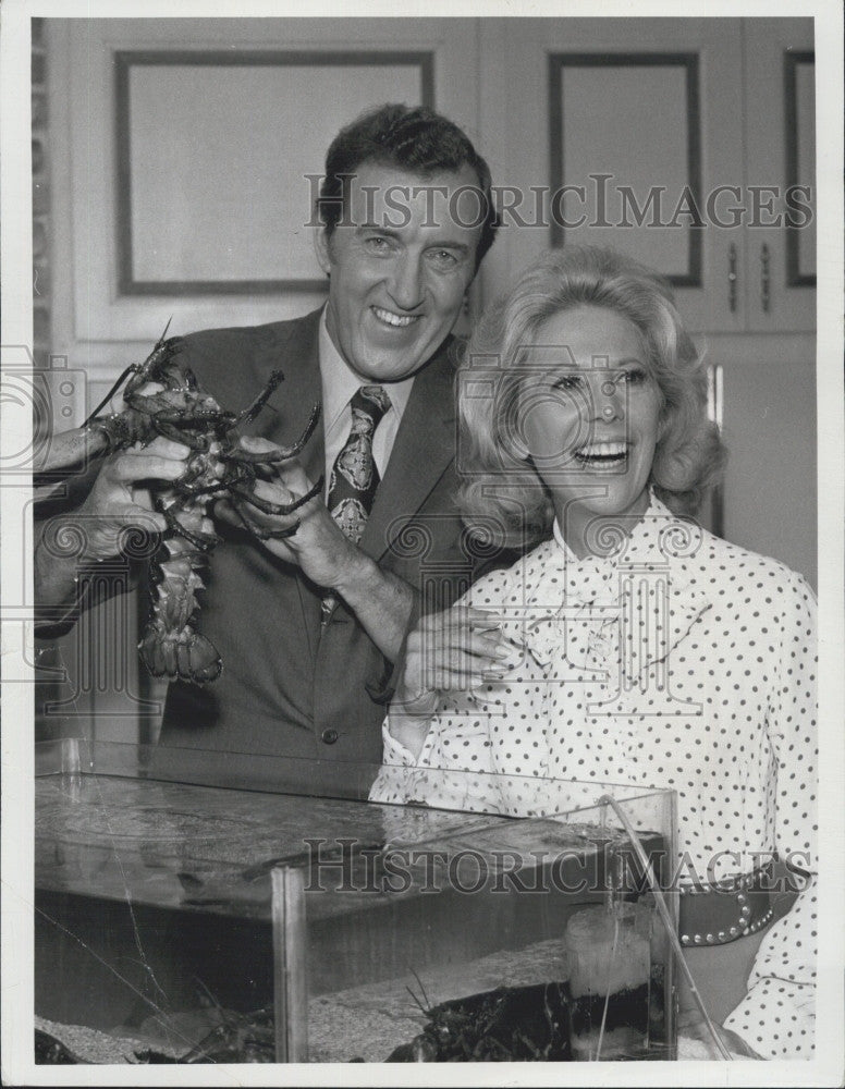 1971 Press Photo Sen. Edmund Muskie, Dinah Shore - Historic Images