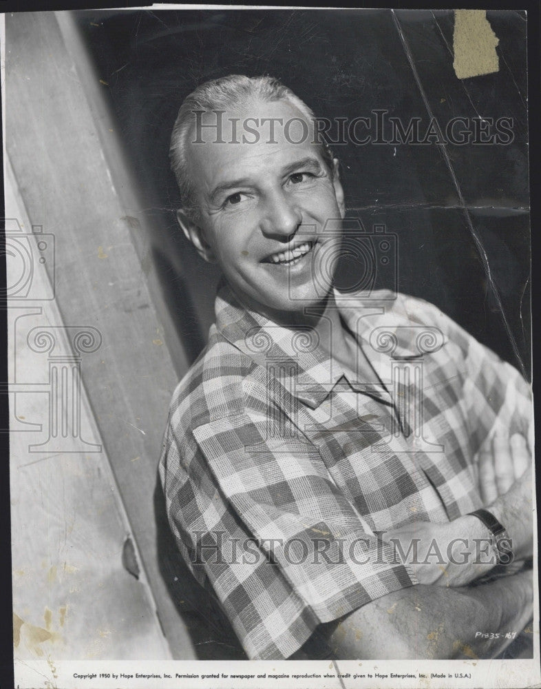 1951 Press Photo Actor Lloyd Nolan - Historic Images