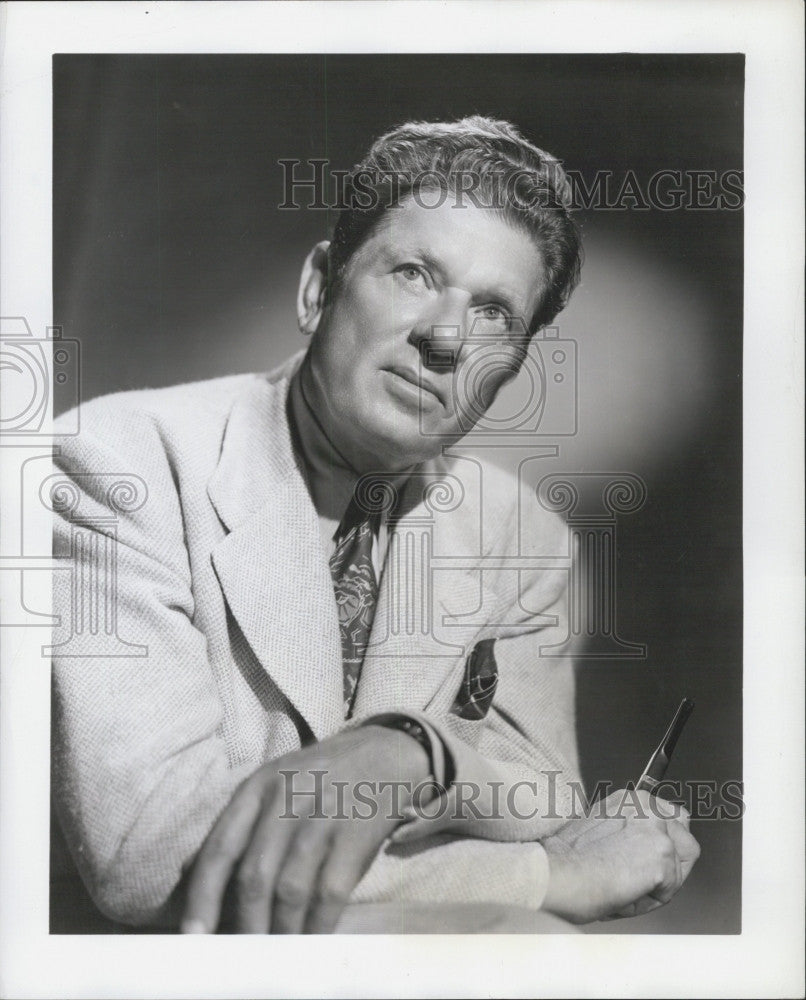 1947 Press Photo Actor/comedian Bob Burns the &quot;Bazooka King&quot; - Historic Images