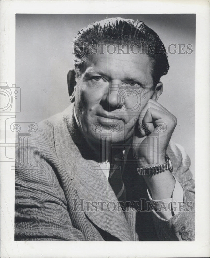 1945 Press Photo Actor/comedian Bob Burns the &quot;Bazooka King - Historic Images