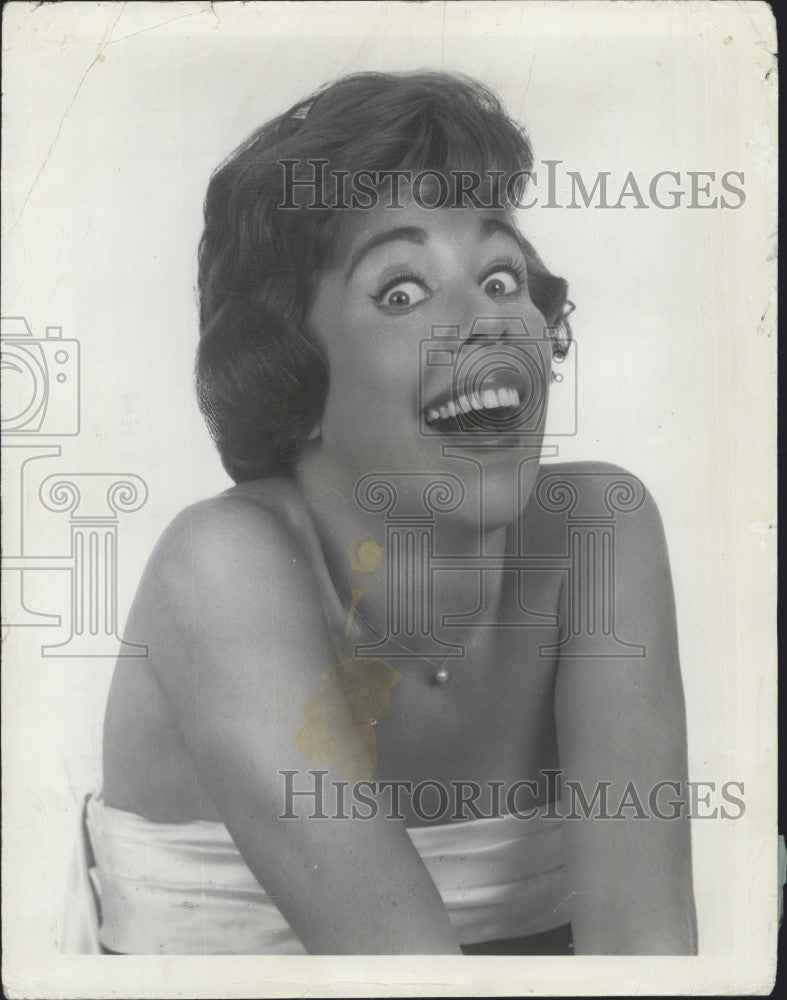 1964 Press Photo Comedian Carol Burnett Musical Comedy &quot;Fade Out-Fade In&quot; - Historic Images