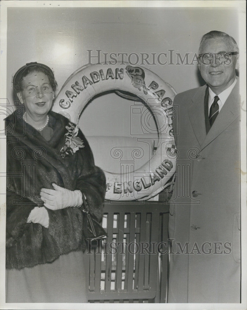 1938 Press Photo Mr and Mrs William Ireland on Canadian Pacific ship - Historic Images