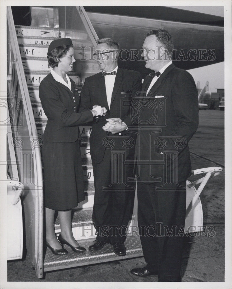 1960 Press Photo Dr Leonard C Mead VP of Tufts Univ,Dean C Emery Jr &amp; M. Wilson - Historic Images