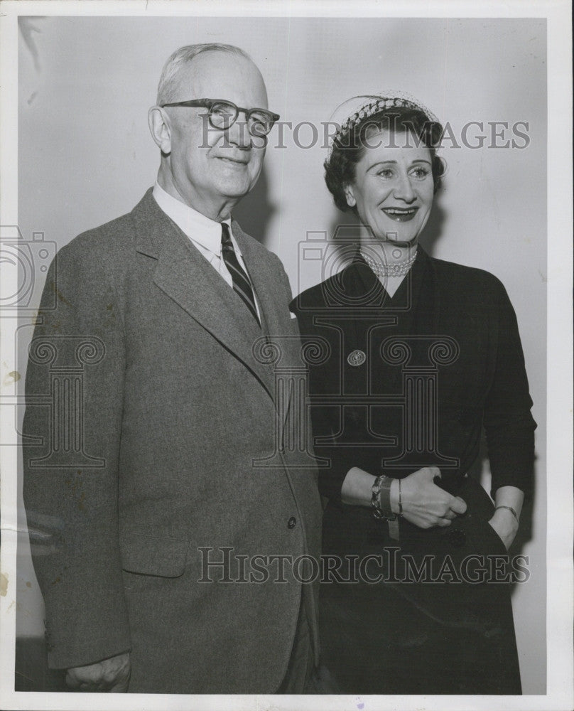 1955 Press Photo Princess Irene Mdviani Of Georgia Visits Boston - Historic Images