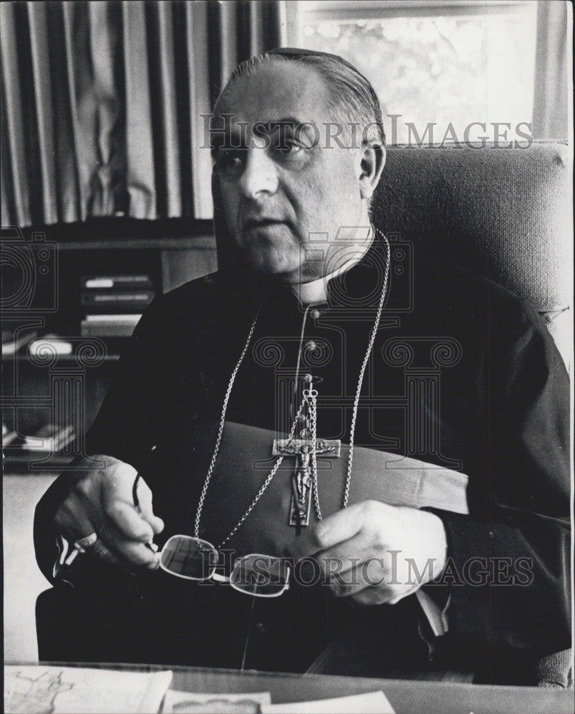 1978 Press Photo Cardinal Matheiros Gives Interview - Historic Images