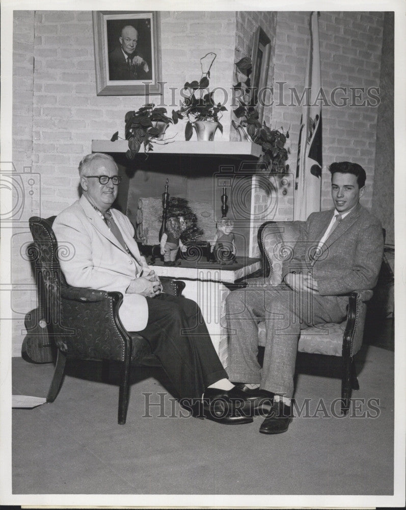 1957 Press Photo Joseph Meaney will be Cabin Boy on Mayflower II England to Amer - Historic Images