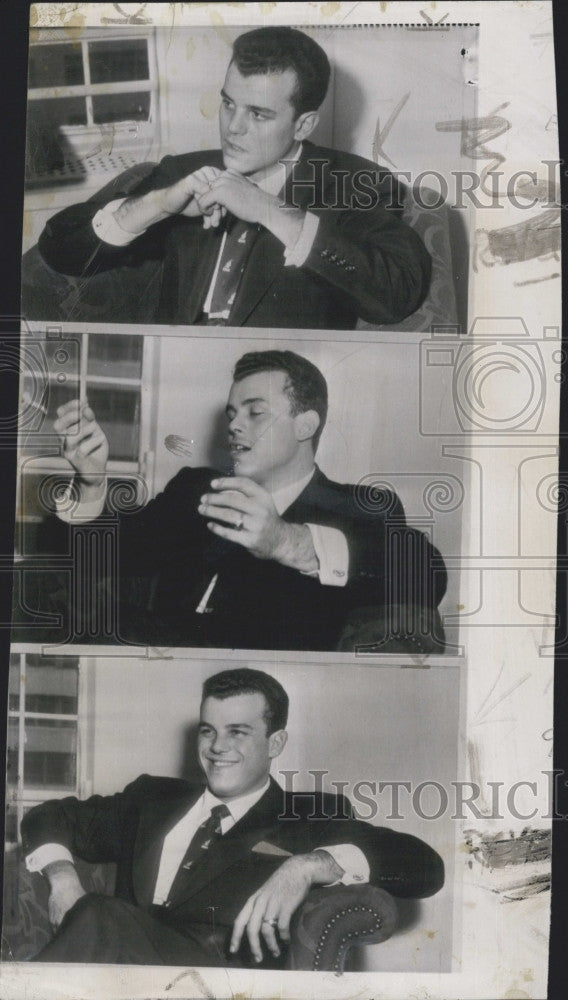 1953 Press Photo Singer, Julius La Rosa performs on stage - Historic Images