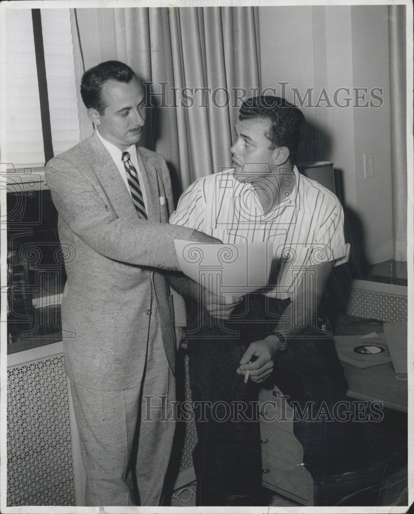 1954 Press Photo Singer Julius La Rosa, Manager Frank Barone - Historic Images