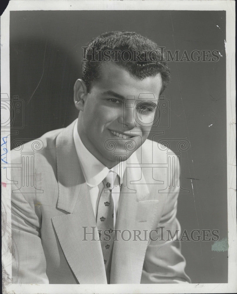 1973 Press Photo Singer Julius La Rosa - Historic Images