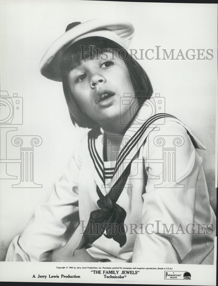 1965 Press Photo Donna Butterworth in &quot;The Family Jewels&quot; - Historic Images