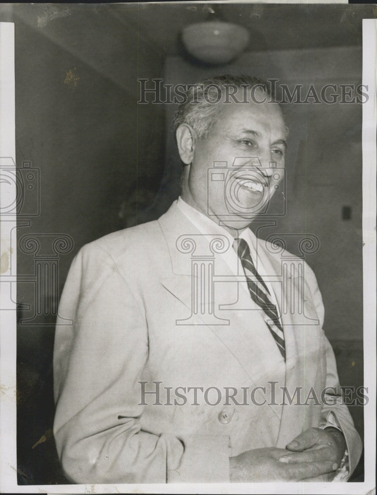 1956 Press Photo Charles Laovitz Arraigned At Federal Court For Bribery - Historic Images