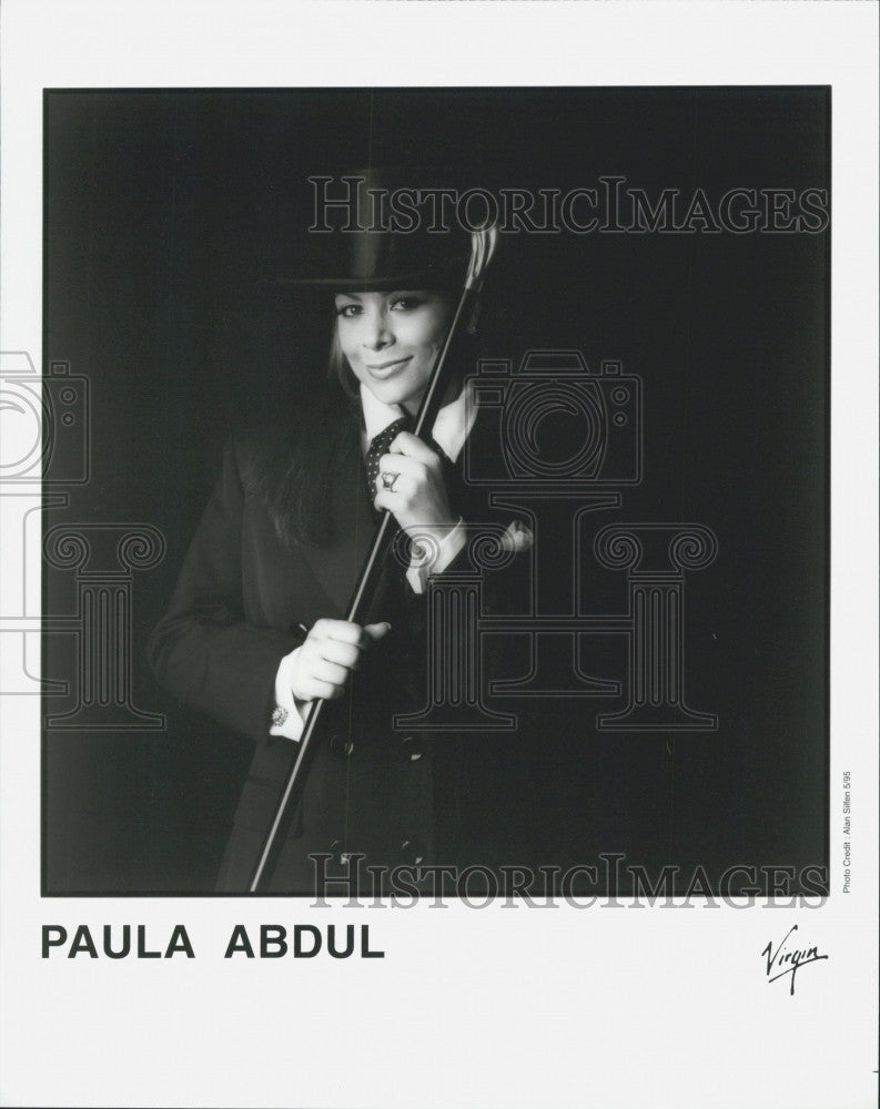 1995 Press Photo Musician, Paula Abdul on Virgin label - Historic Images