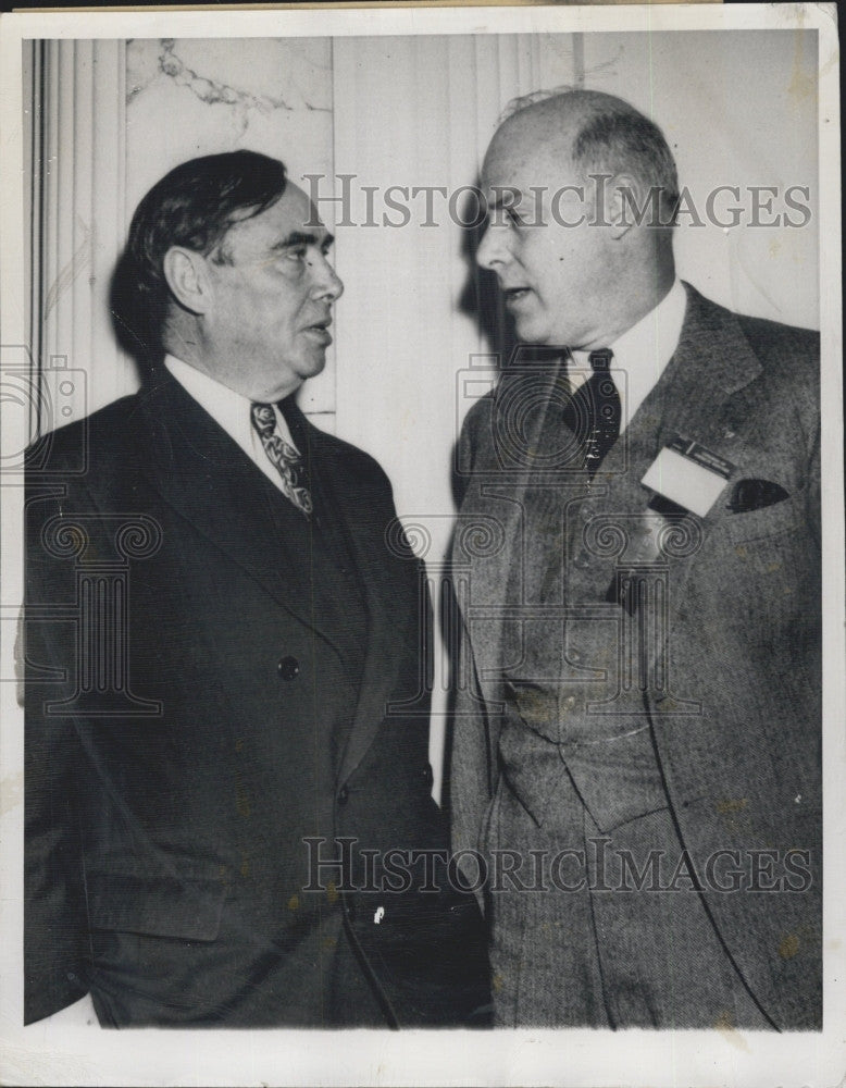 1947 Press Photo Speaker of House Joe W. Martin Jr with Sinclair Weeks - Historic Images