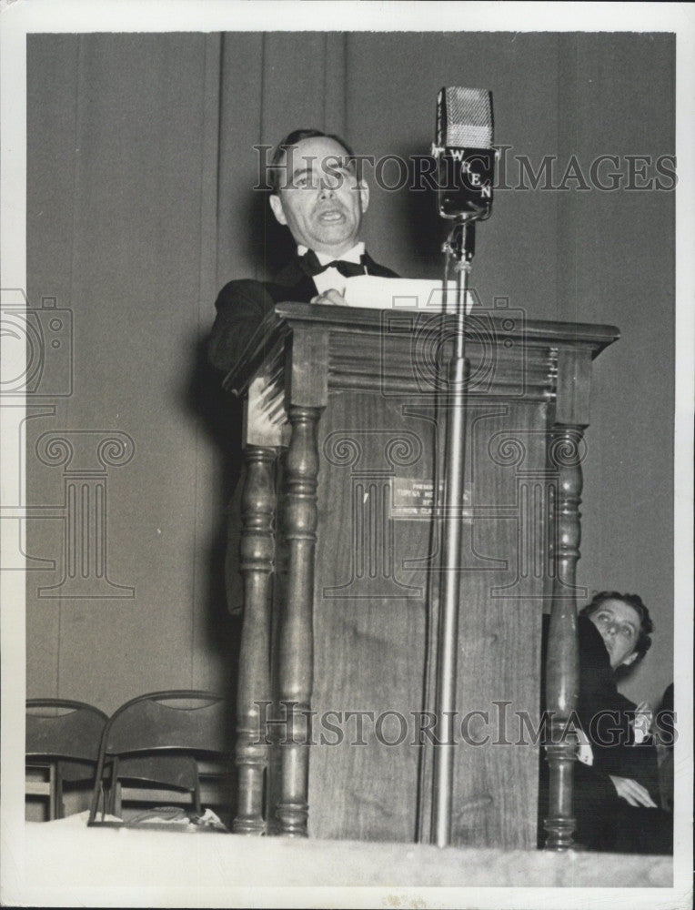 1948 Press Photo Mass. Rep. Joseph Martin at Republican meeting - Historic Images