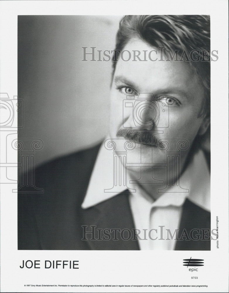 1997 Press Photo Country music star, Joe Diffie on Epic label - Historic Images