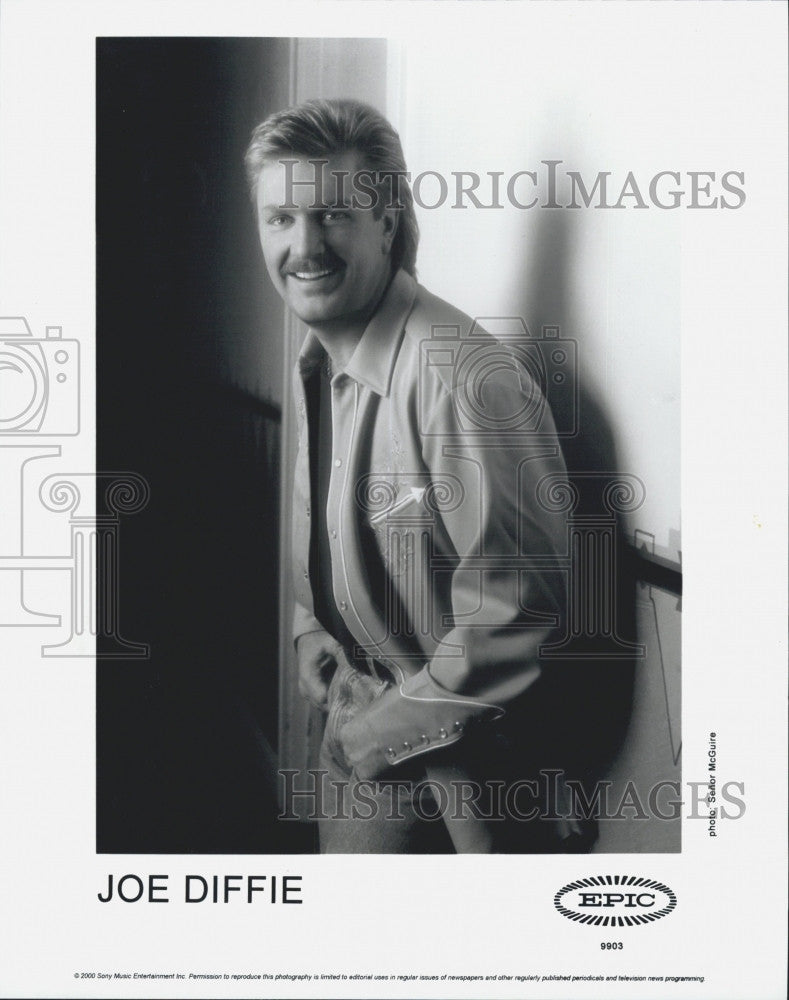 2000 Press Photo Country music star, Joe Diffie on Epic label - Historic Images