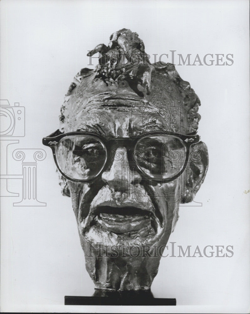 1967 Press Photo Bust of Senator Everett Dirksen of Ill. by Rube Goldberg - Historic Images