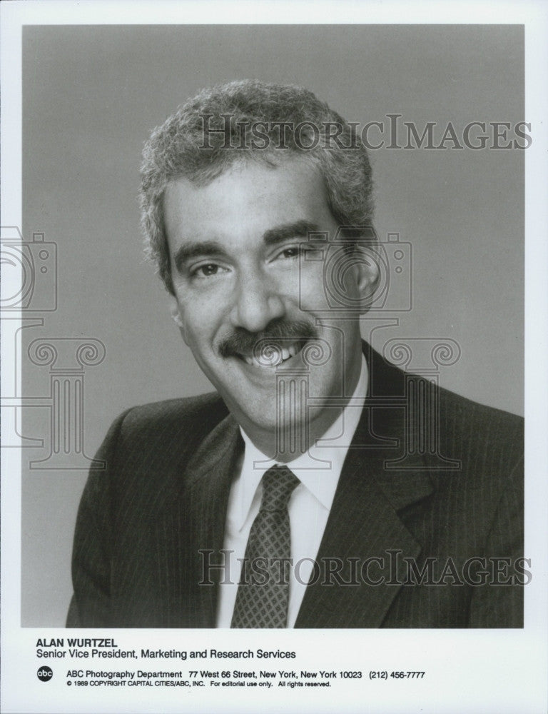 Press Photo Alan Wurtzel,Senior Vice -Pres., Marketing and Research Services. - Historic Images