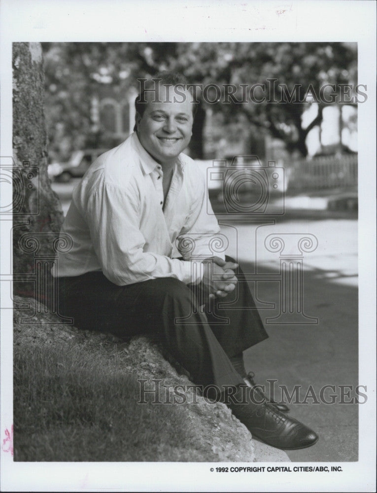 1992 Press Photo Actor Michael Chiklis - Historic Images