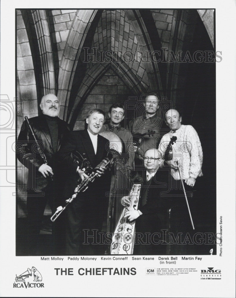 Press Photo The Chieftains: M. Molloy, P. Moloney, K. Conneff, S. Keane, D. Bell - Historic Images