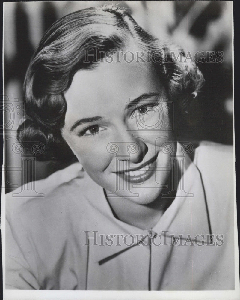 1961 Press Photo Phyllis Thaxter, American Stage and Film actress. - Historic Images