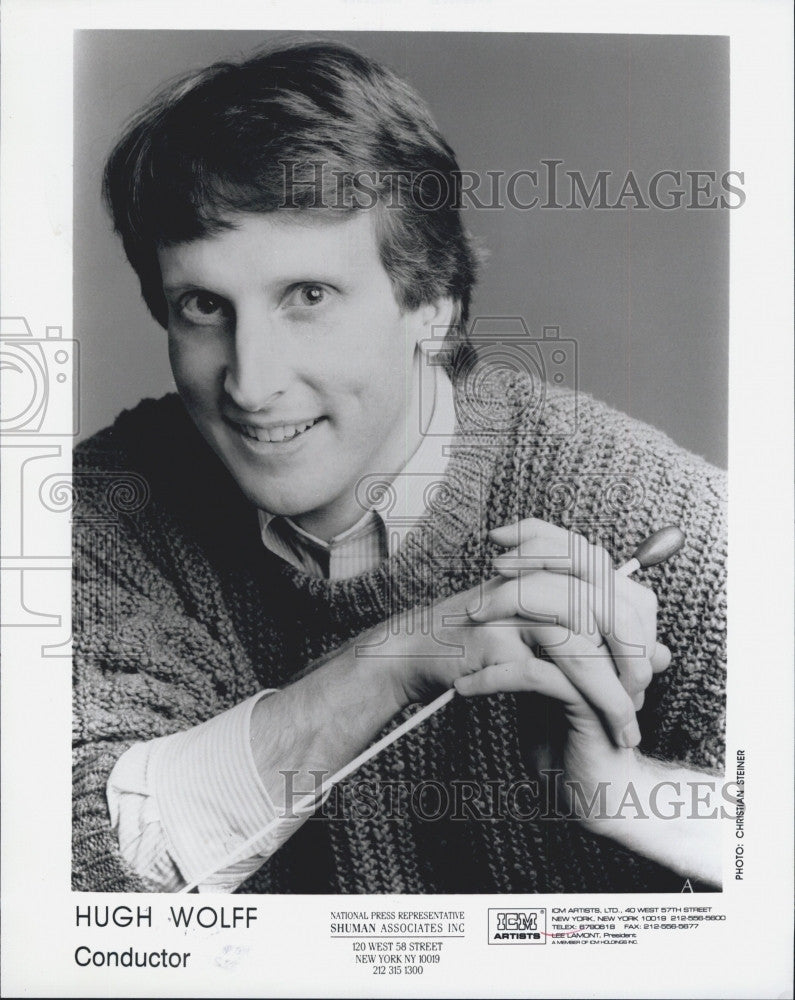 1998 Press Photo Hugh Wolff, American Conductor. - Historic Images