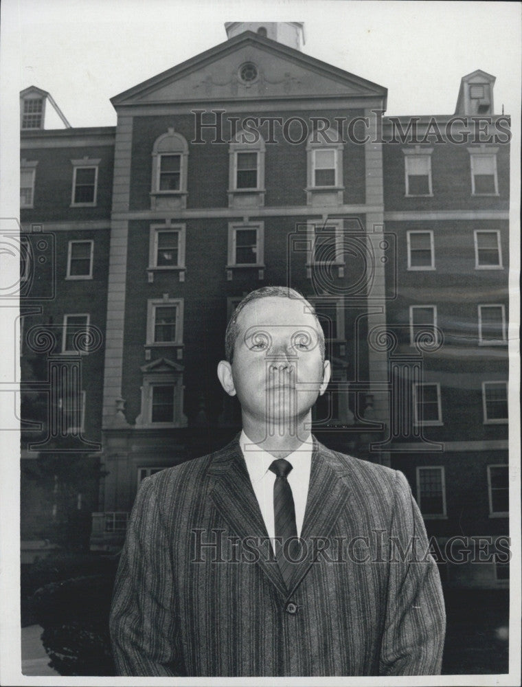 1967 Press Photo Dr. Abraham Finkle - Historic Images