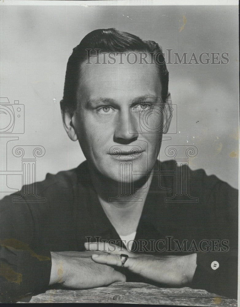 1953 Press Photo Actor Wendell Corey TV Play &quot;The Backbone of America&quot; - Historic Images