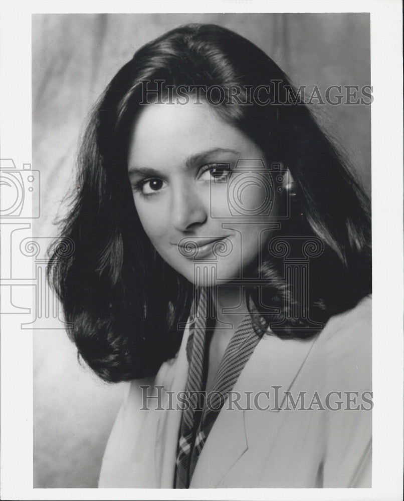 1990 Press Photo Victoria Corderi American Journalist Co-Anchor Of CBS News - Historic Images
