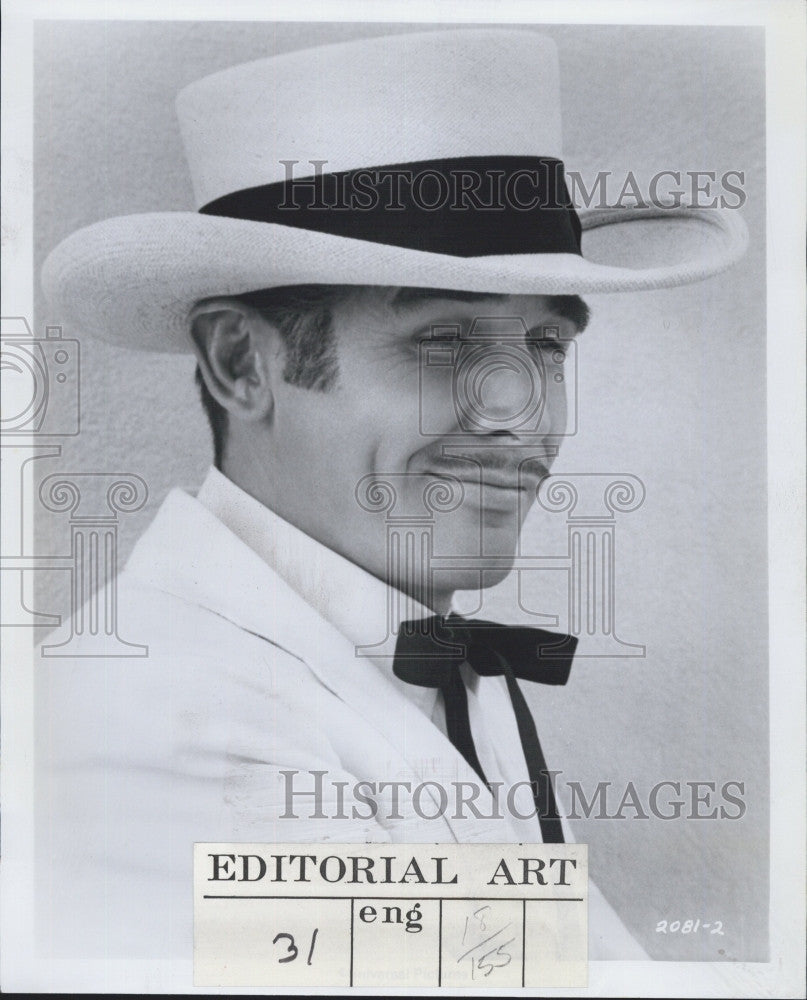 1976 Press Photo James Brolin starring in &quot;Gable and  Lombard&quot; - Historic Images