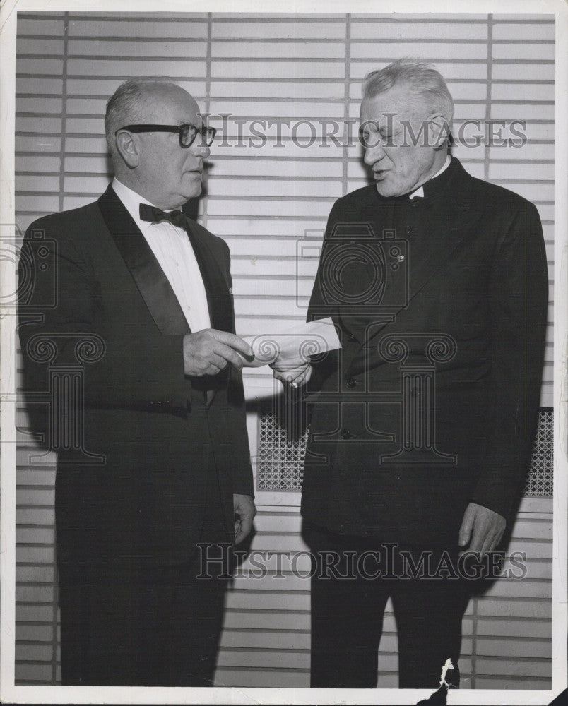 1957 Press Photo District Attorney Garrett Byrne Archbishop Cushing - Historic Images