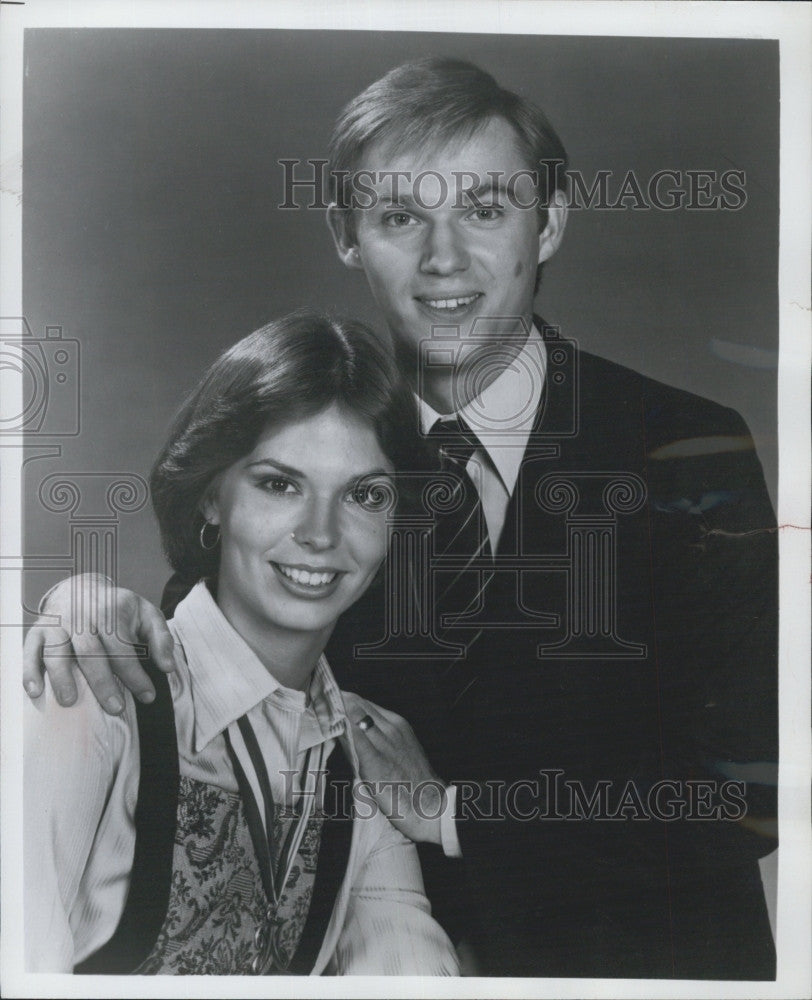 1977 Press Photo Richard Thomas  &amp; Becky Reid, Miss Teenage America - Historic Images