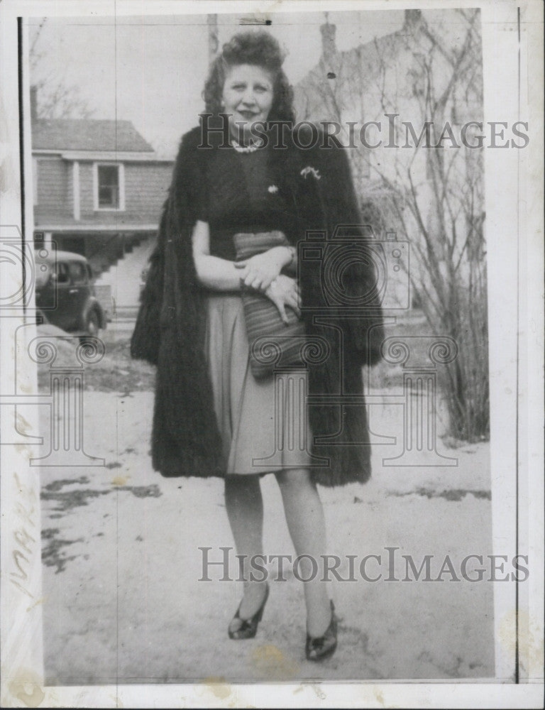 1951 Press Photo Mrs Frances Wan Christman - Historic Images