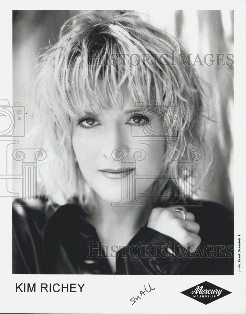 Press Photo Singer Kim Richey - Historic Images