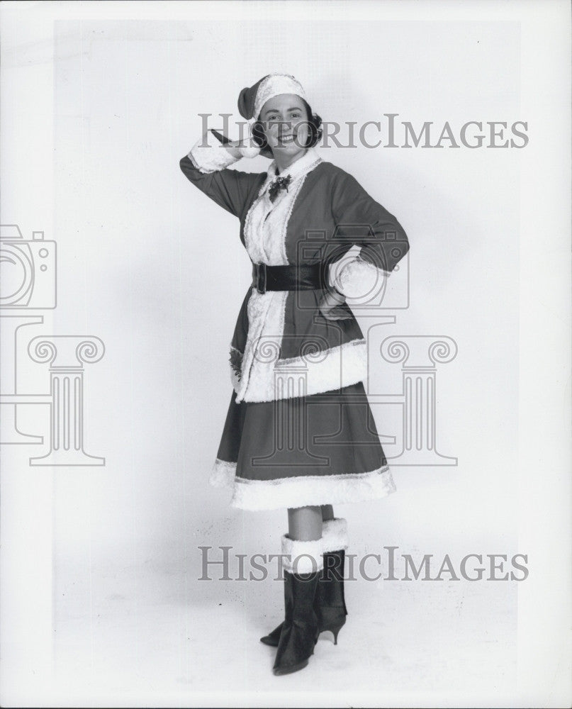 1964 Press Photo Mary Spark in a Santa Claus outfit - Historic Images