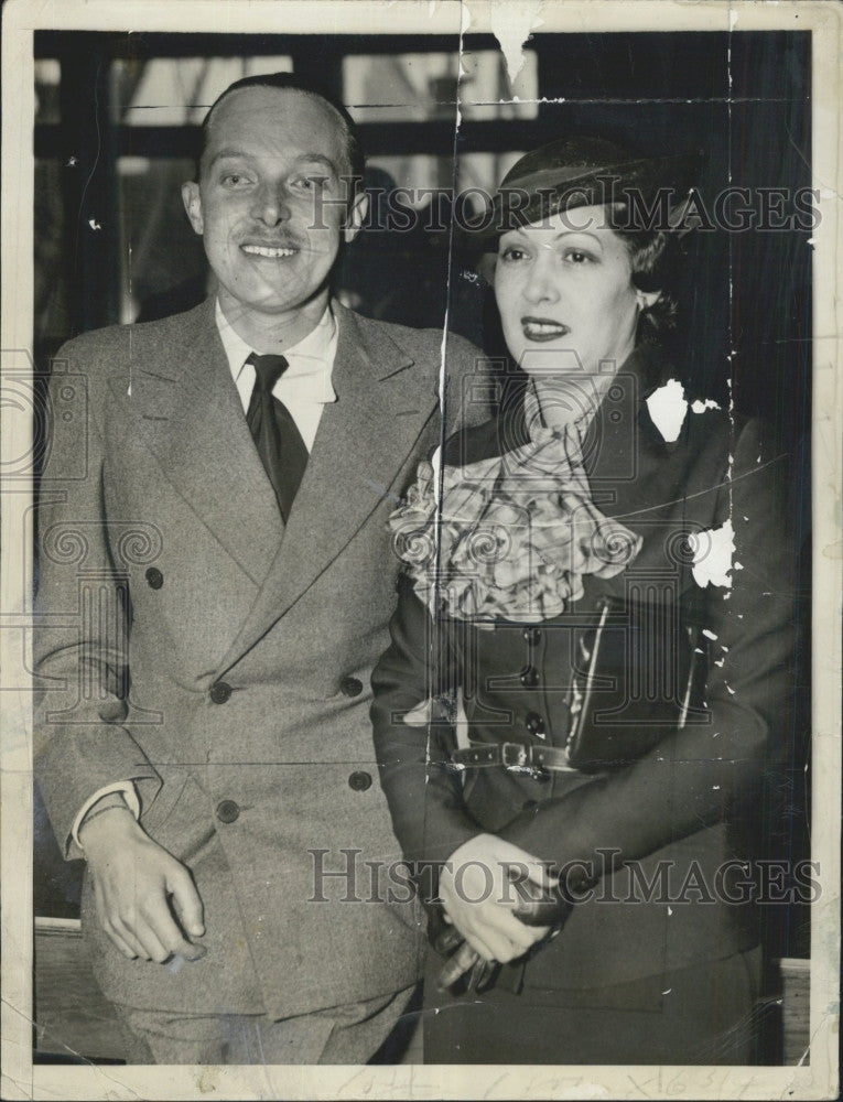 1936 Press Photo The Count of Covadonga with his wife - Historic Images