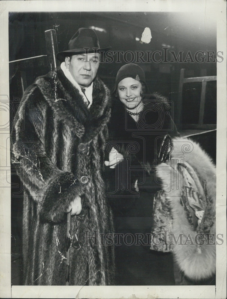 1930 Press Photo Singer/Entertainer Harry Richman With Actress Lina Basquette - Historic Images