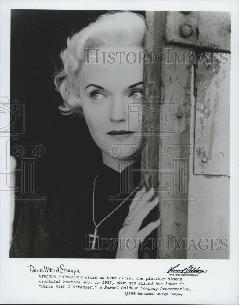 1985 Press Photo English Actress Miranda Richardson Stars in Dance with a - Historic Images