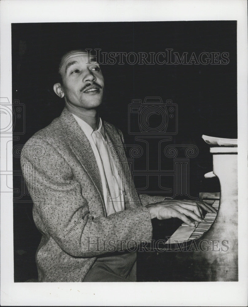 1954 Press Photo Sir Charles Thompson - Historic Images