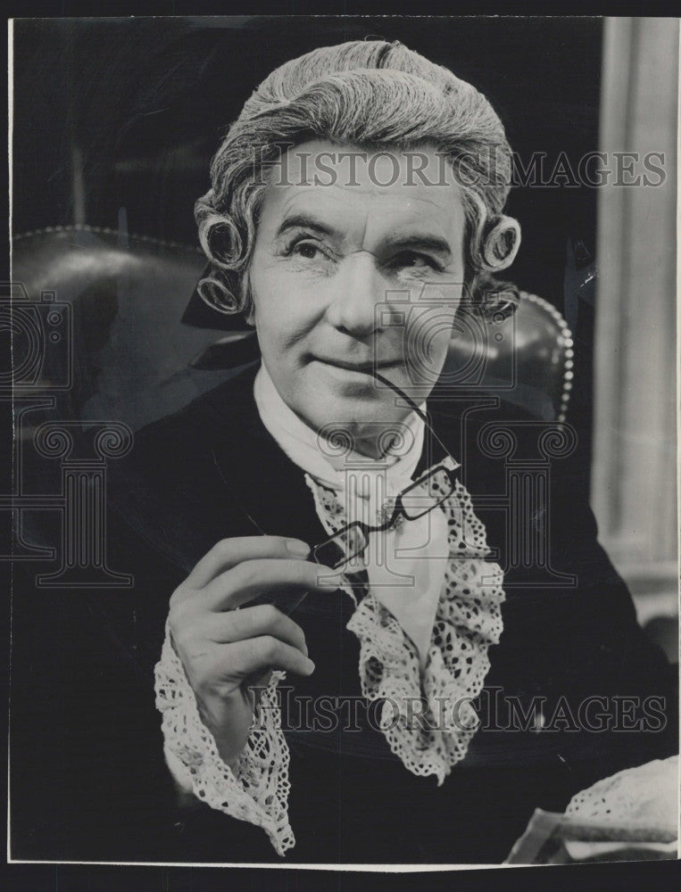 1963 Press Photo Actor Ralph Richardson - Historic Images